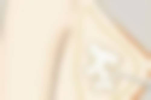 Regina Clinic 大阪梅田上班时间，地址在哪儿