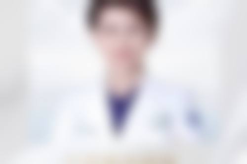 假体隆胸喂奶会下垂吗?硅胶与膨体假体的抗下垂对比