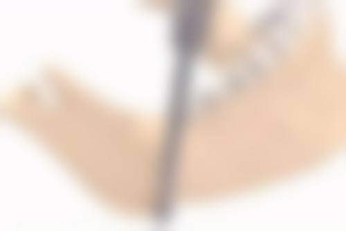 膨体隆鼻碰到了会怎么样？膨体特性与应对方法