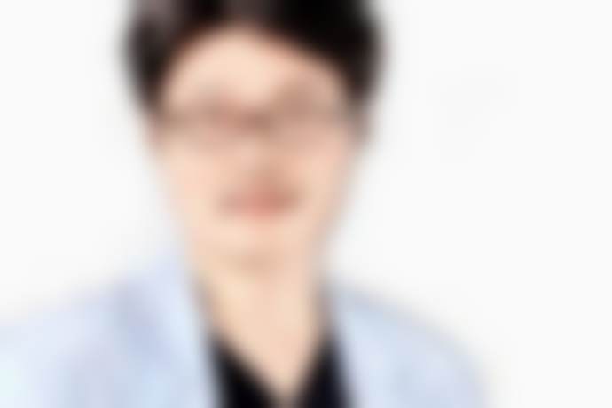 吴日荣医生简介做手术价格