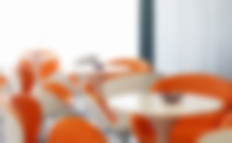 邗江区高军飞医生简介：副主任医师独创艾贝尔双眼皮，华美院长亲诊3800起值吗？