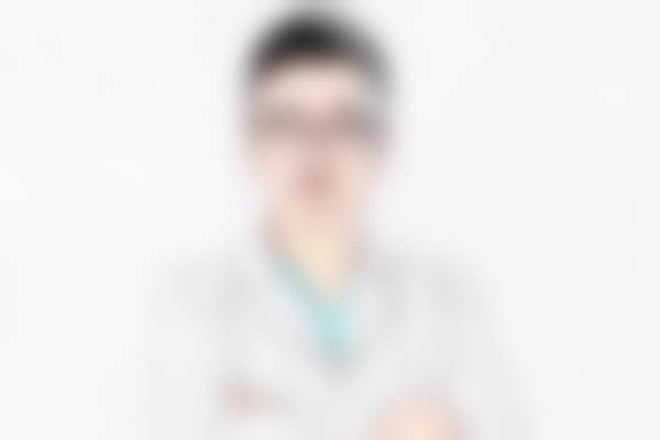 姚琛医生做手术价格