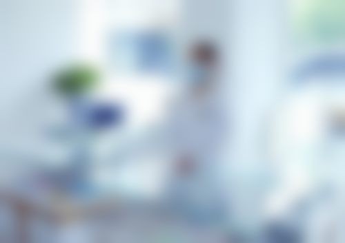 晶体植入近视手术:高度近视的理想解救方案