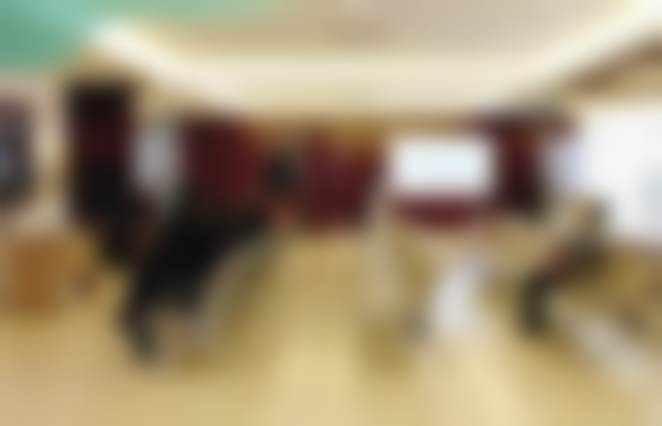 成都新视界眼科医院贾春月现在还做手术吗？实地探访、患者反馈多渠道核实现状 