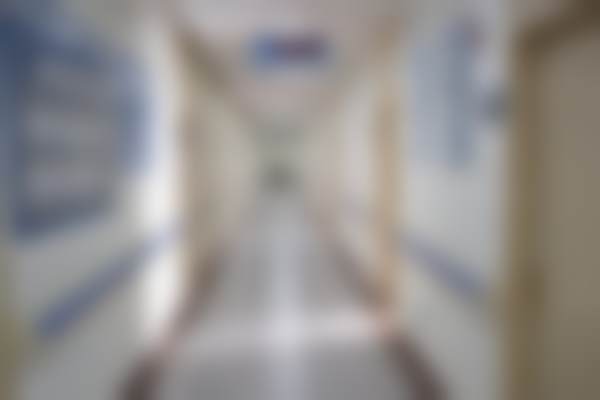 患者真实评价:摘镜后的自信与新生