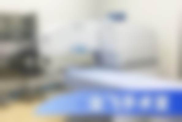 从怕到迫不及待，一次术前检查让我下定决心摘镜